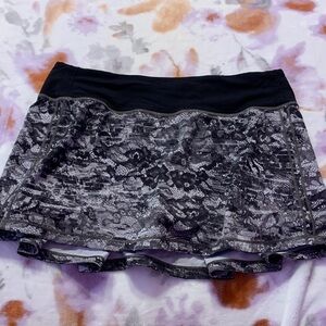 Lululemon lace floral skort size 6 reg
